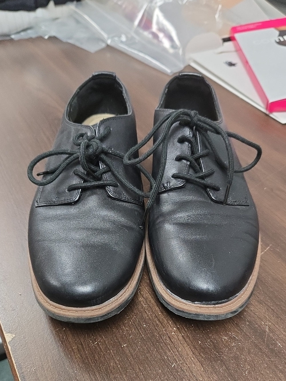 Clarks Size 8 Black Leather Oxford Derby Style Shoe